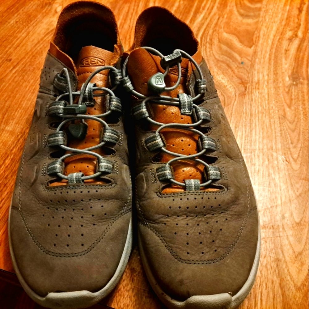 Keen Men's Gray and Brown Sneakers - Size  12